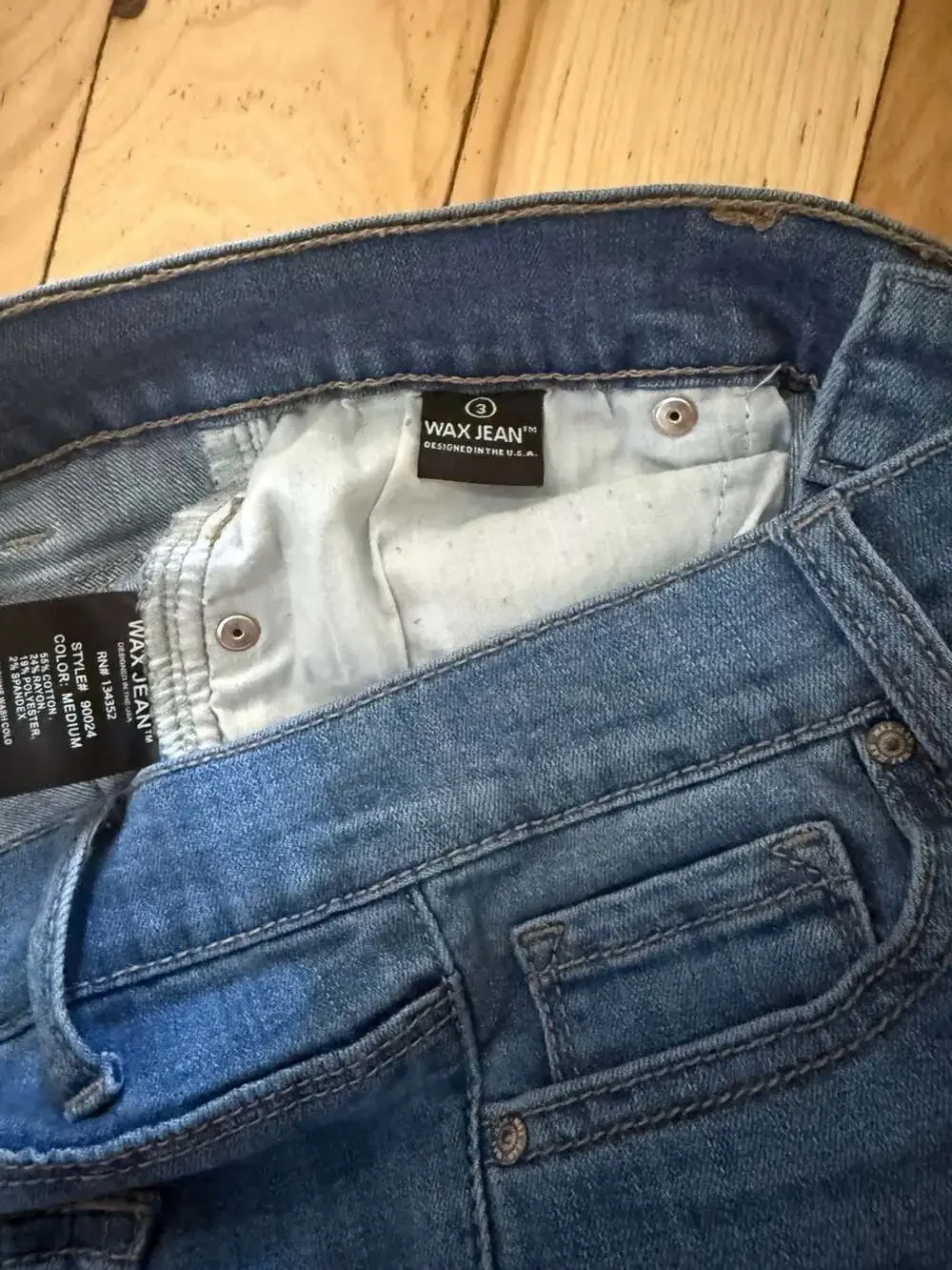Wax Jean depending jeans