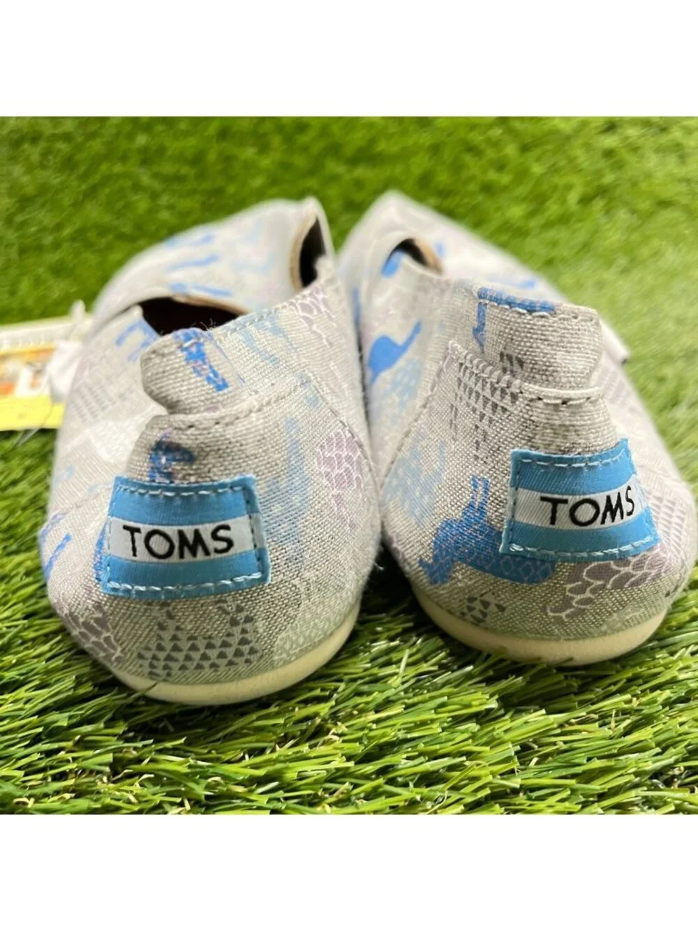 Toms listing accommodate before