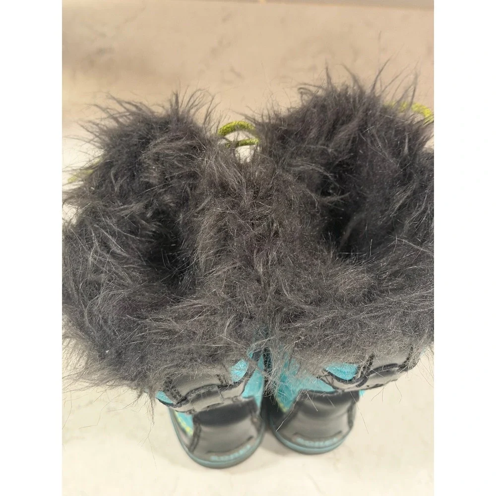 Sorel durable accents fit