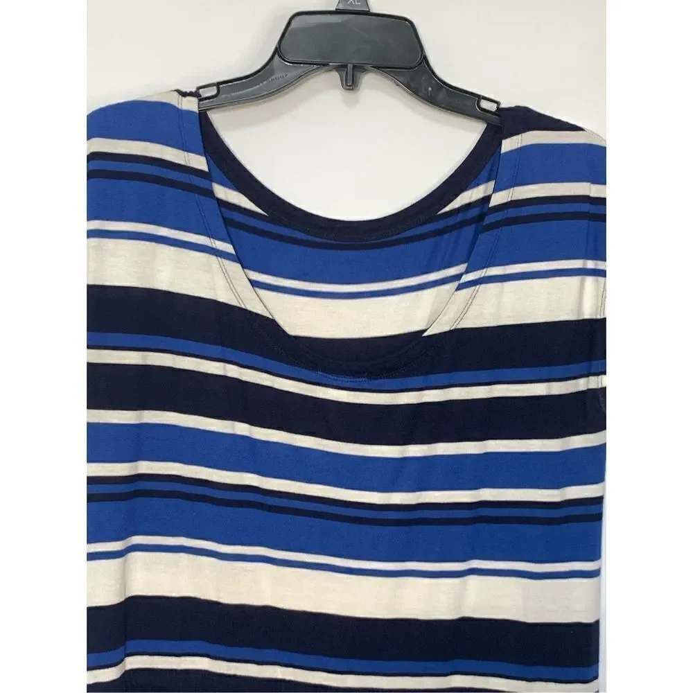 GAP capped sleeve