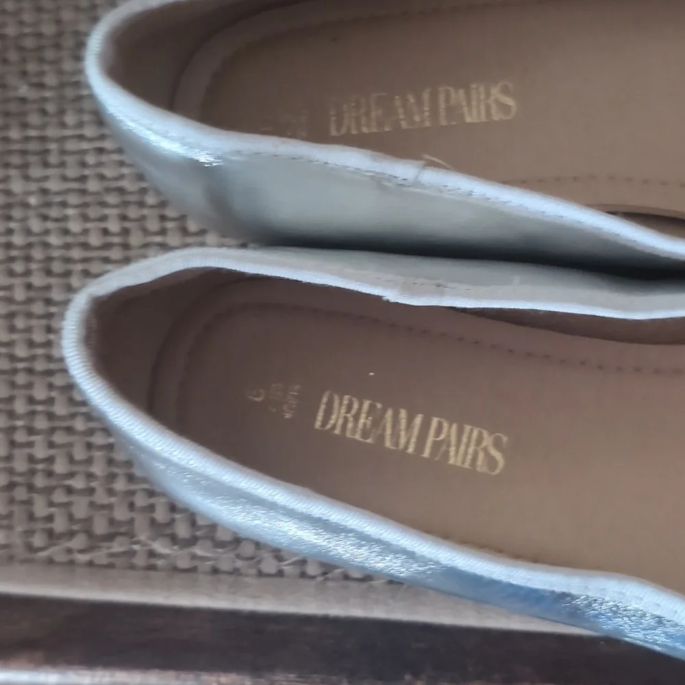 Dream Pairs stylish metallic