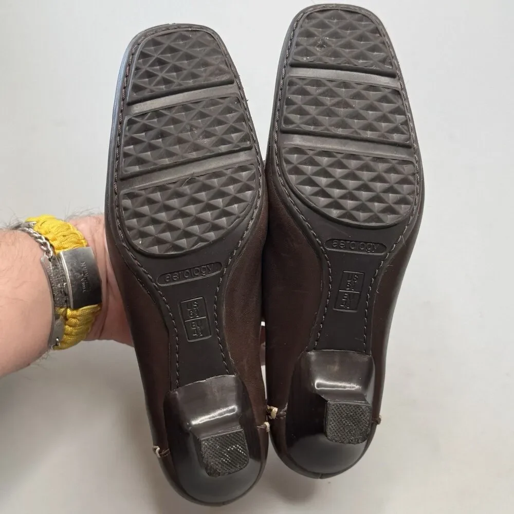 AEROSOLES euc color