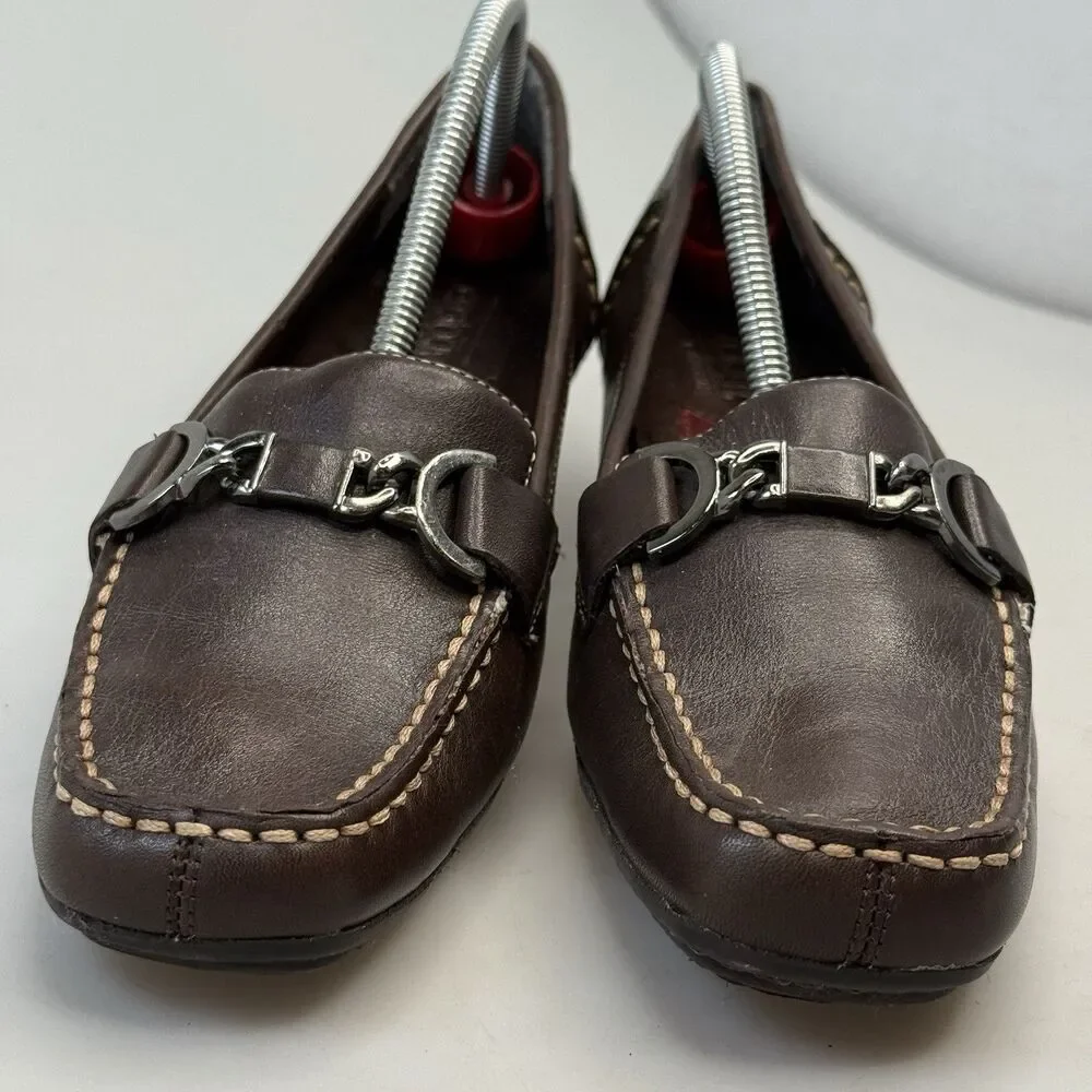 AEROSOLES all sit pictures