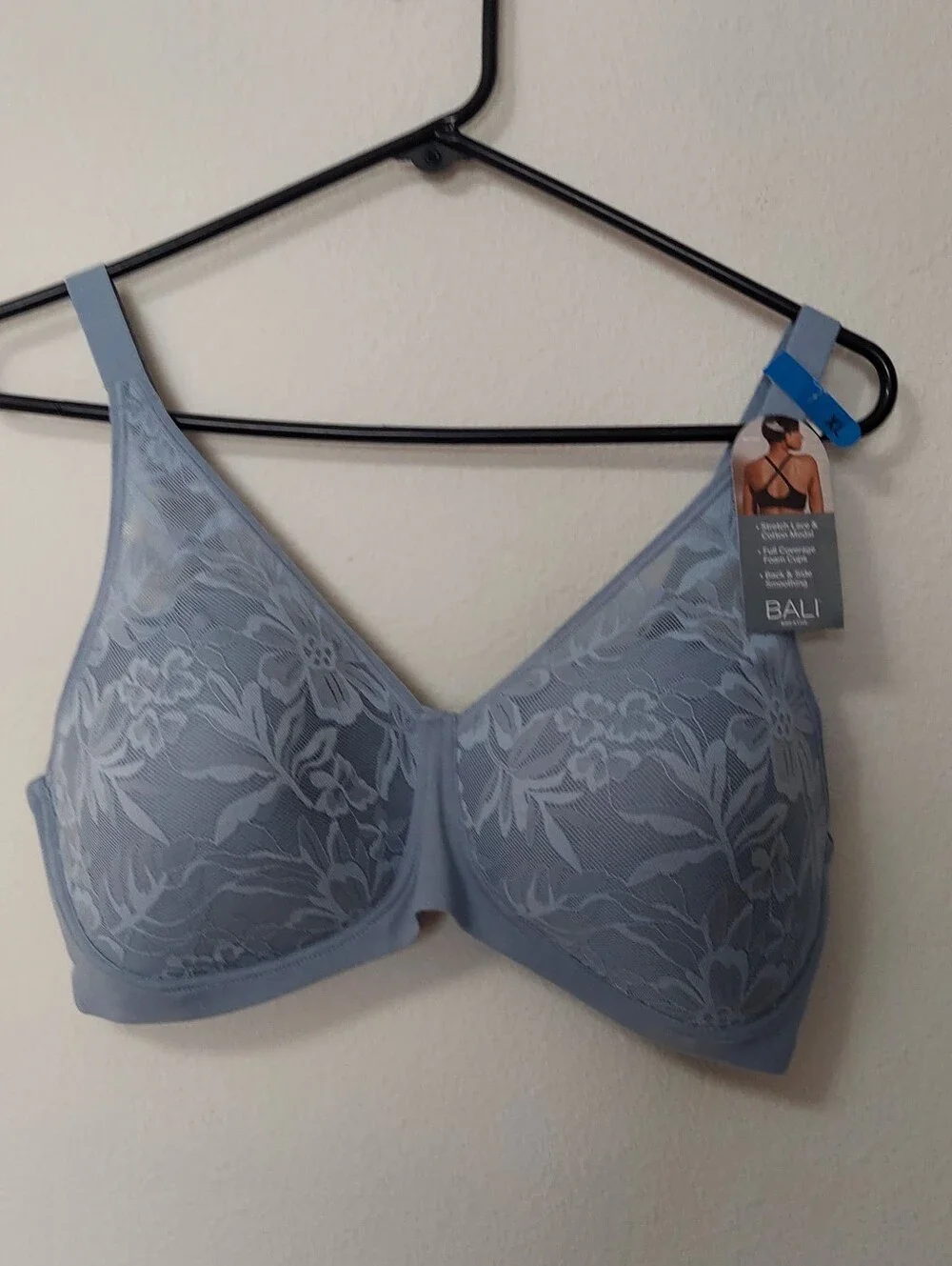 NWT Bali Breathe Pale Blue Lace Bra