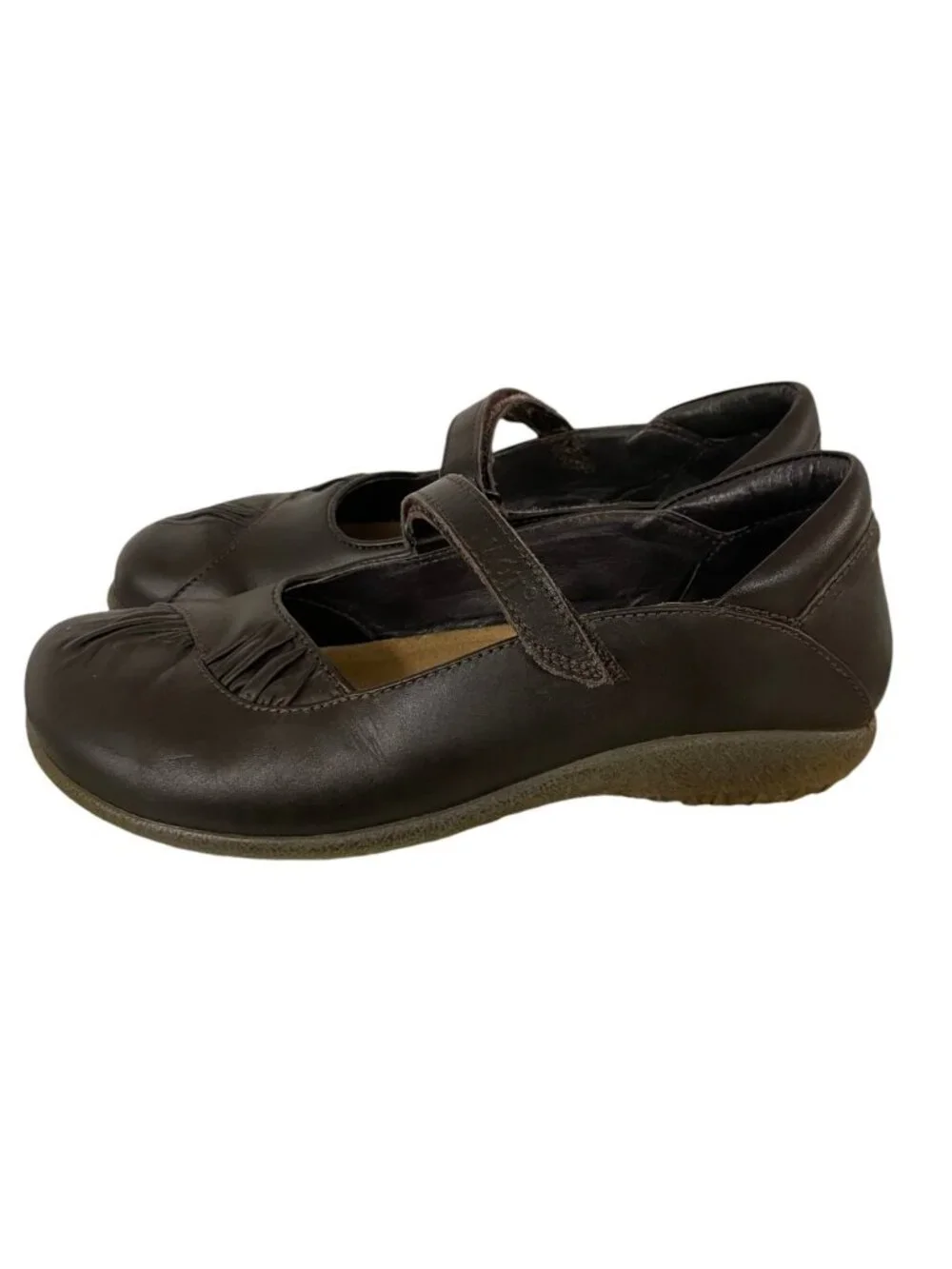 Naot womens shoe