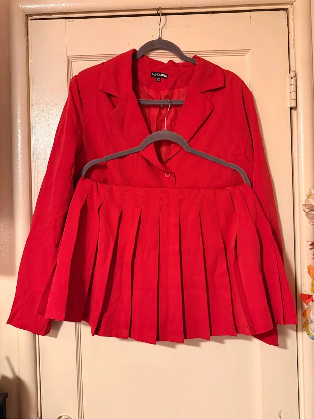 Fashion Nova coordinated blazer