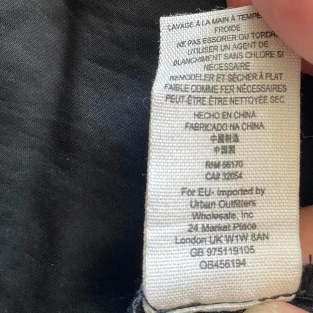 Free People statement making