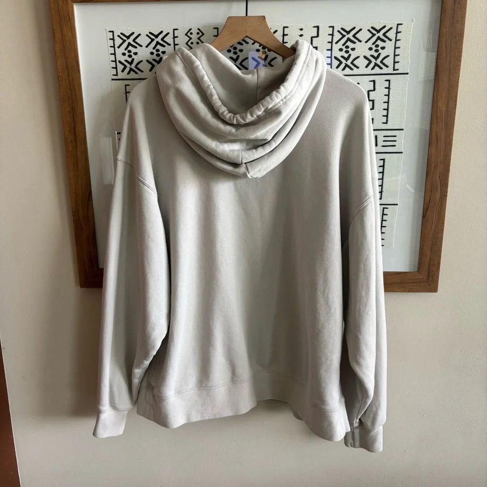 Aritzia l TNA‎ AiryAF Fleece Hoodie
