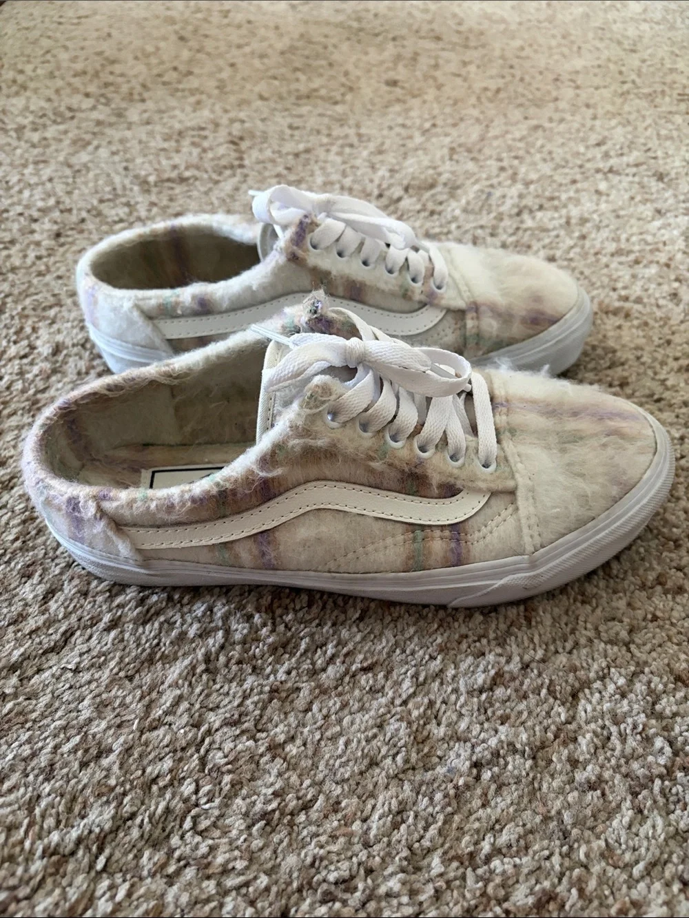 Vans size gently