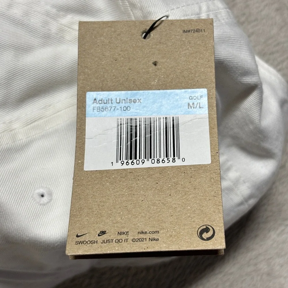Nike club cap