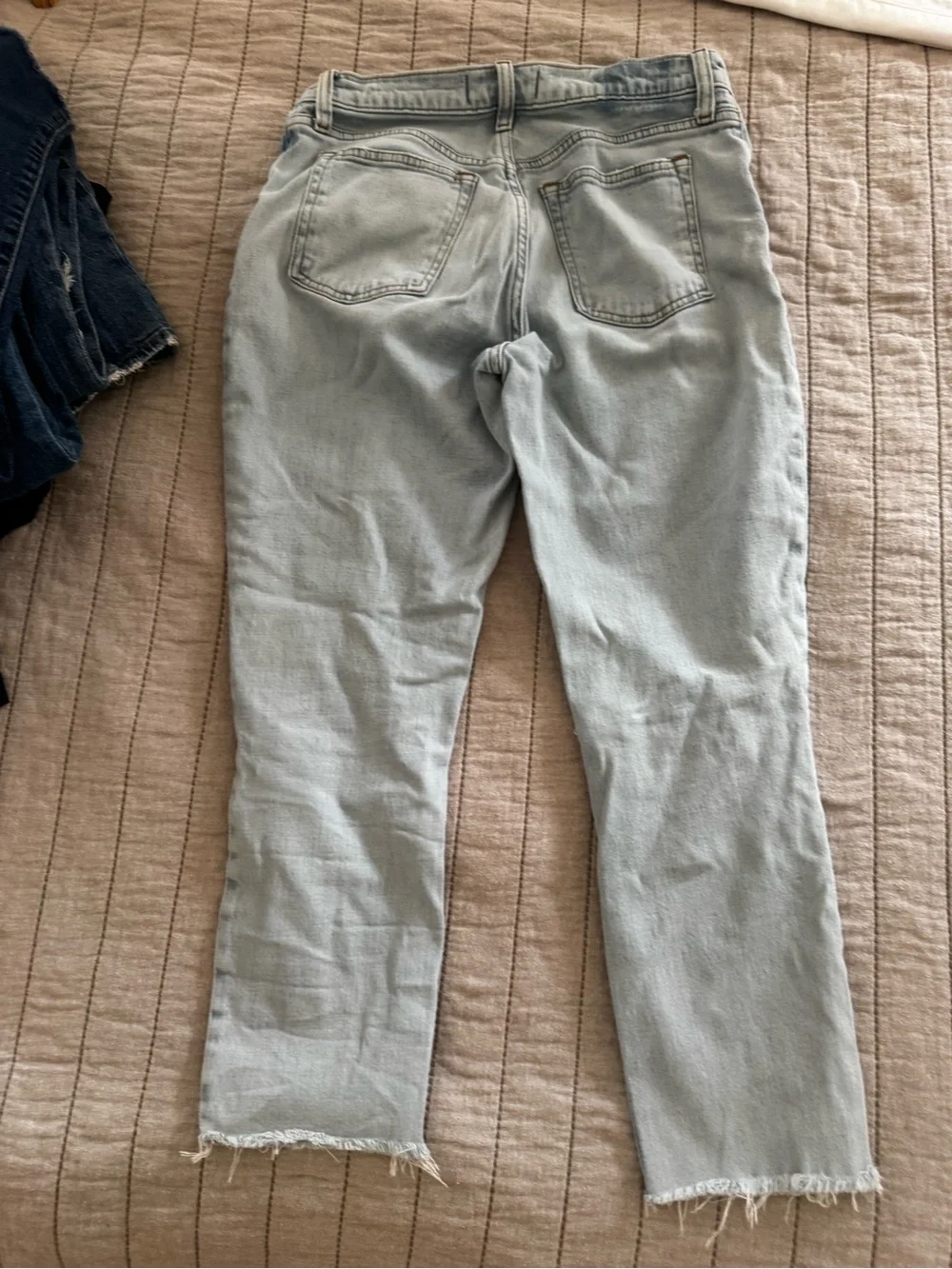 Abercrombie & Fitch light blue