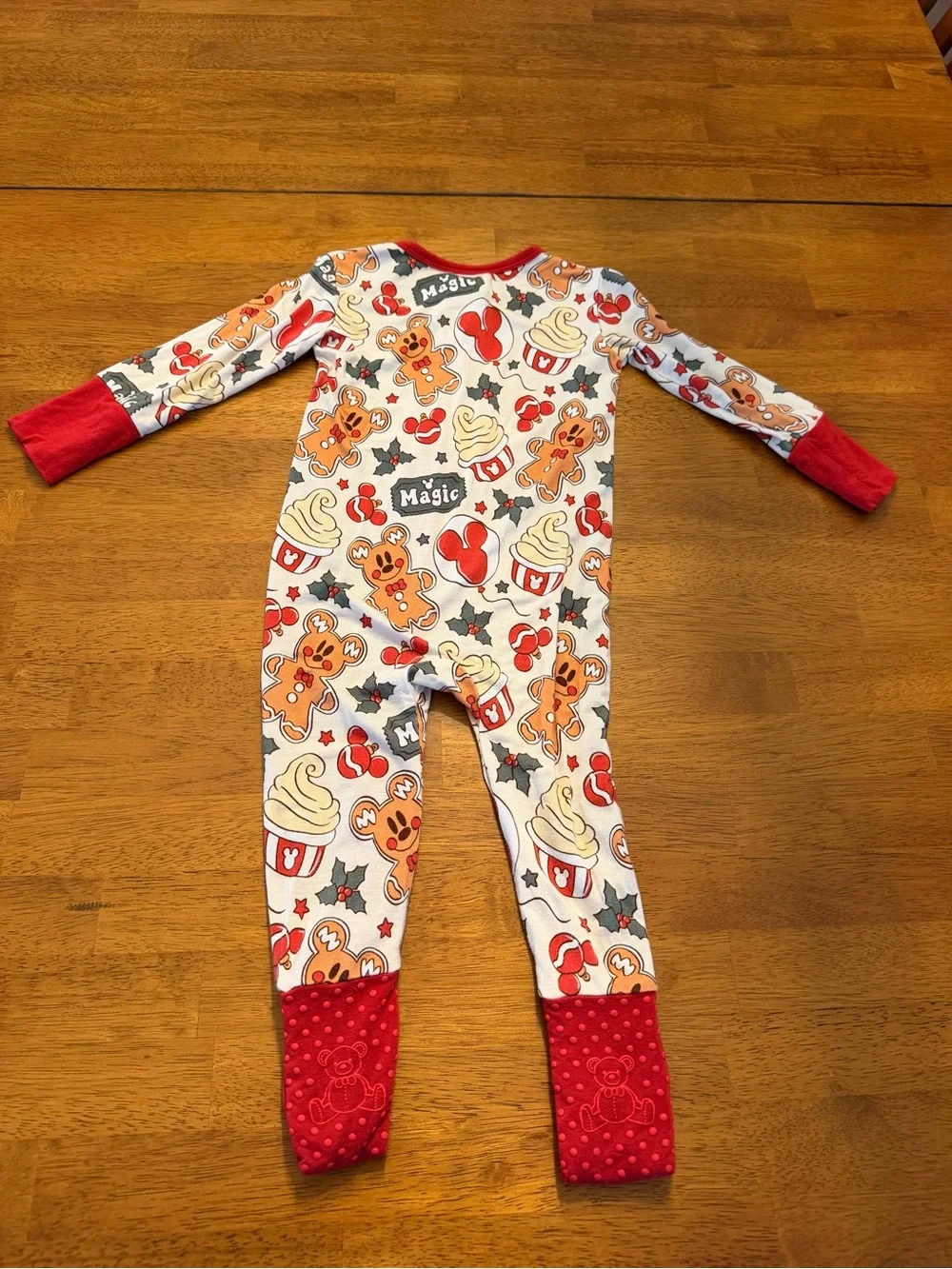 Charlie’s Project Kids  9-12 Mo Merry & Bright Magic Gingerbread Mickey  Bamboo