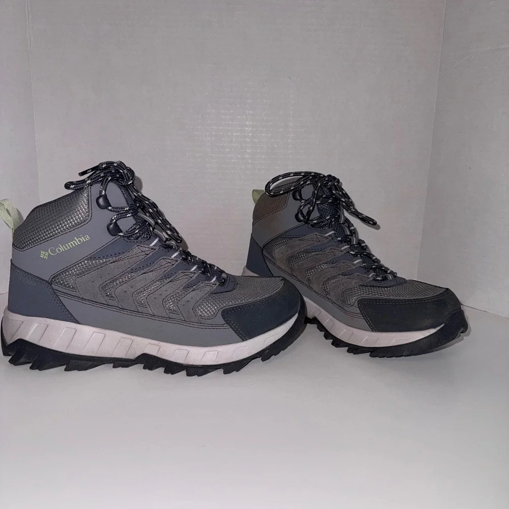 Columbia women strata