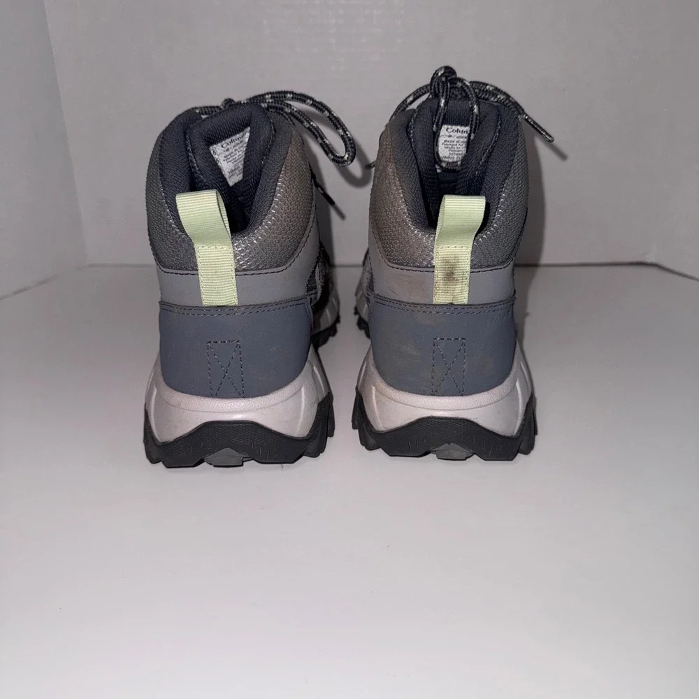 Columbia women strata