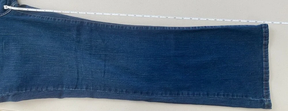Levis levi 512