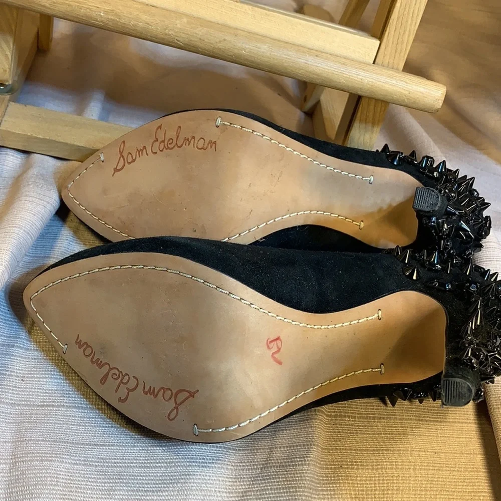 Sam Edelman stamp sz9