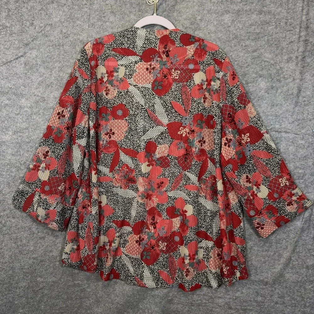 Floral Red Print Women's Button-Back Blouse