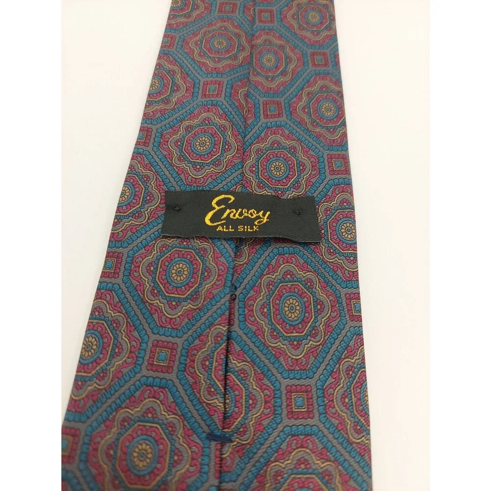 N/A men tie