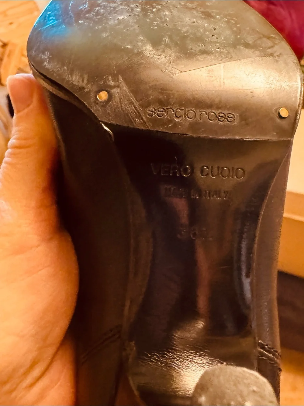 Vero Cuoio sleek over