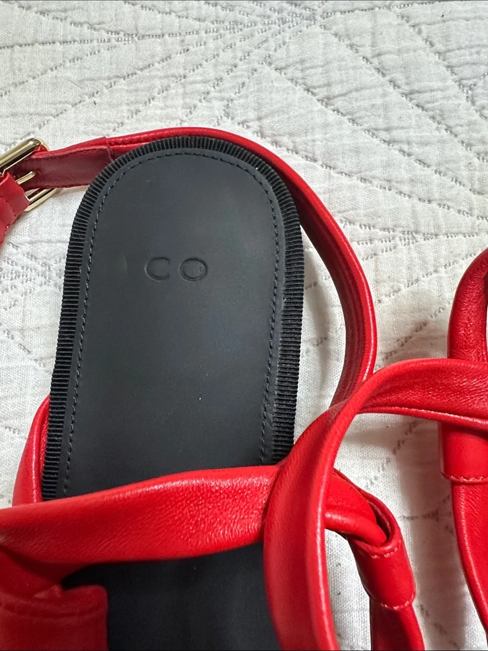 CO chic red