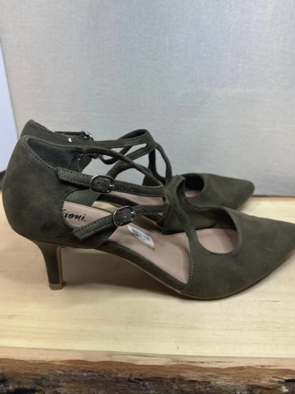 Fiorelli, Ina Olive Green Suede Pointed-Strap Heels
