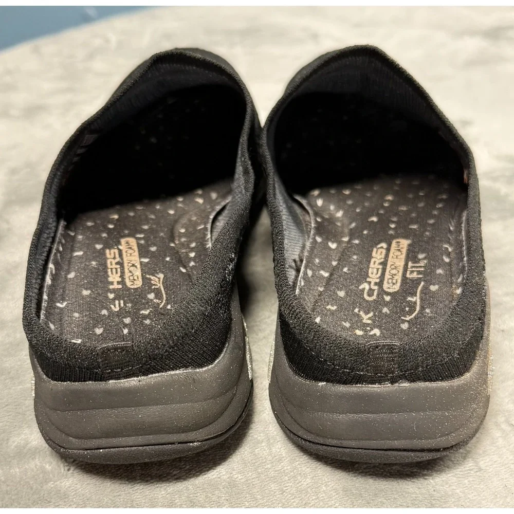 Skechers Go Walk Womens 9 Black Slip On Sneakers Knit Memory Foam