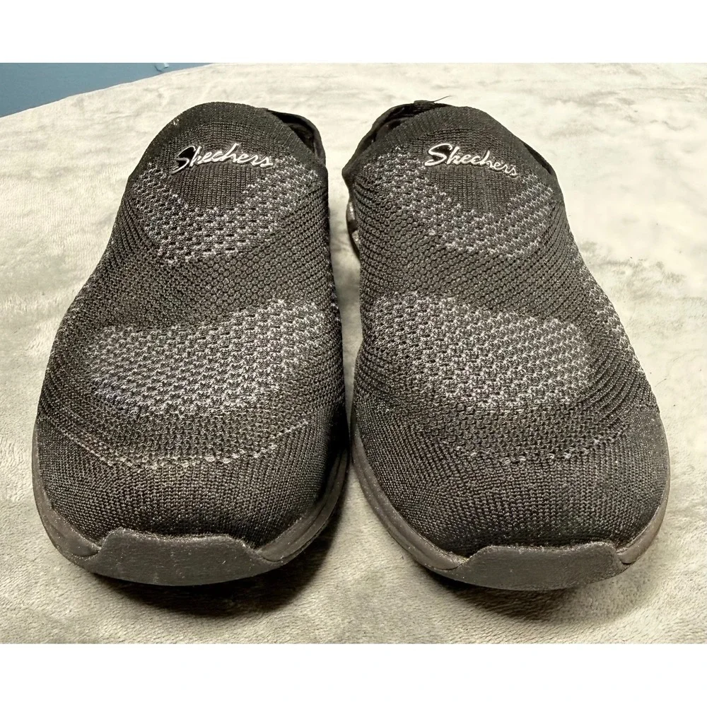 Skechers Go Walk Womens 9 Black Slip On Sneakers Knit Memory Foam
