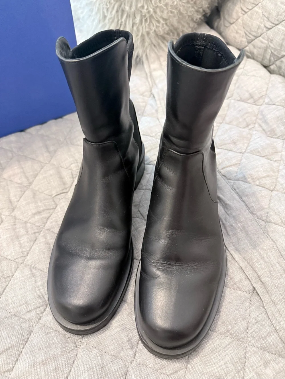 Stuart Weitzman smooth black