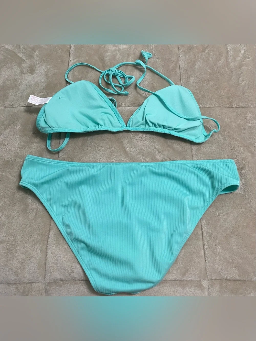 Ninety ribbed triangle