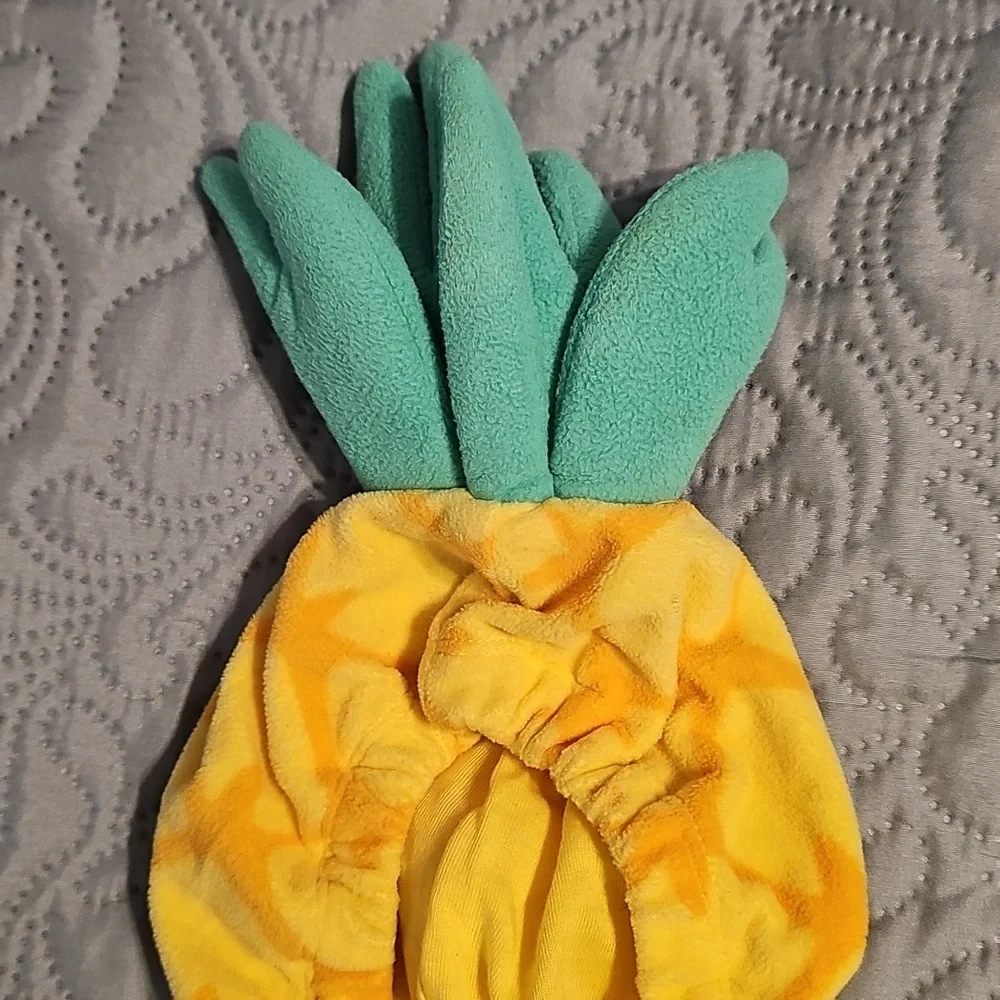 Carters charming yellow