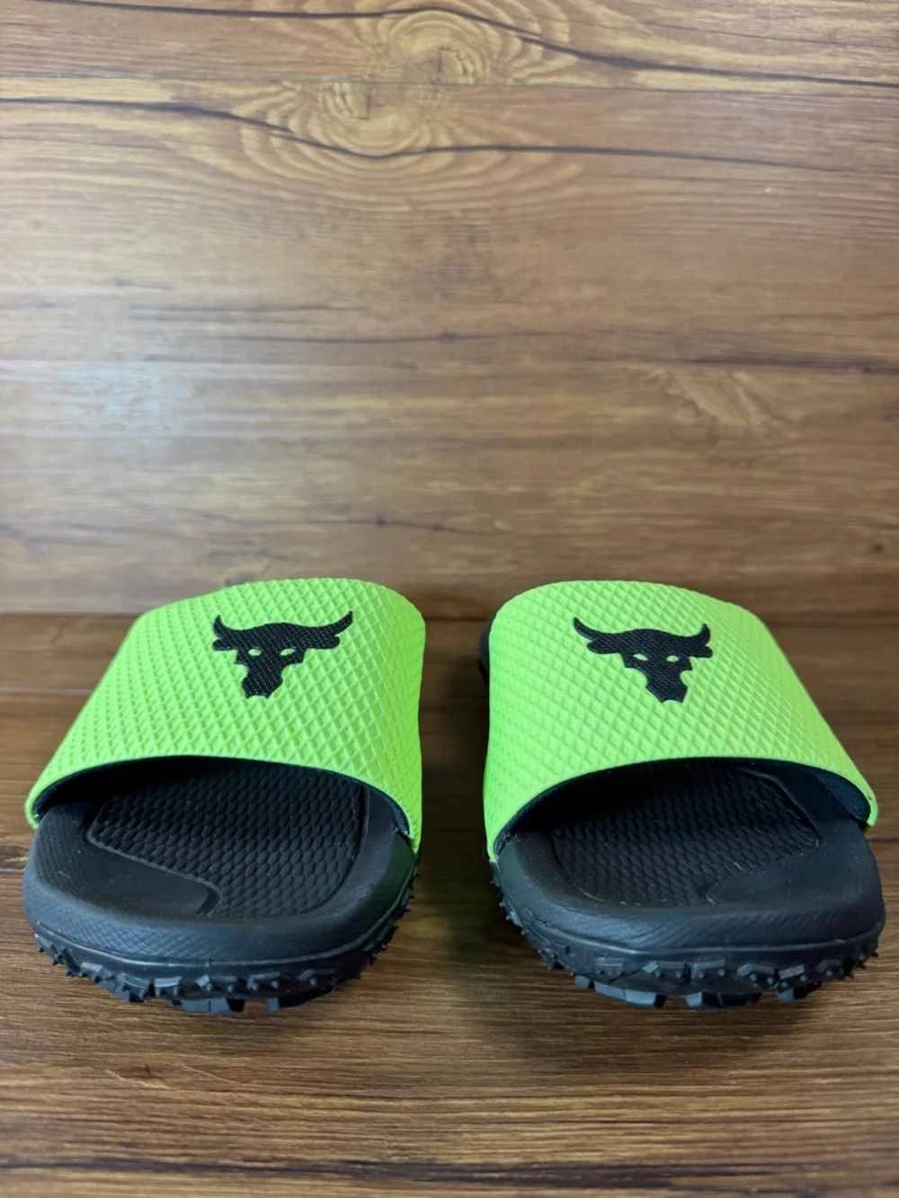 Under Armour ships within