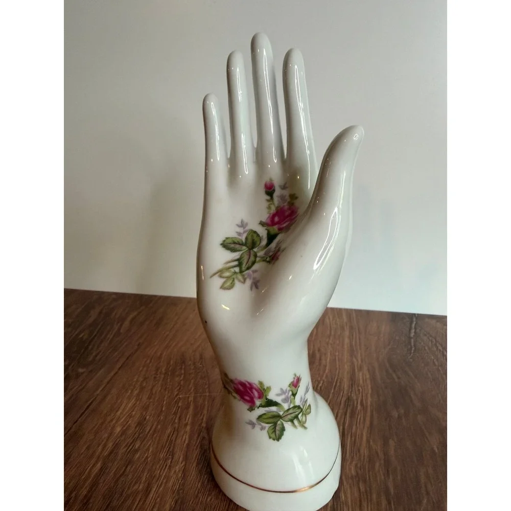 N/A decor graceful