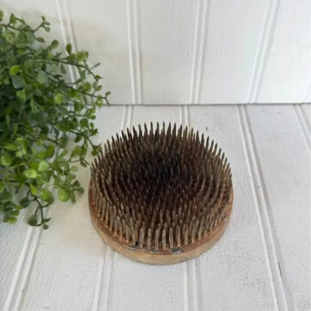Unbranded rustic metal