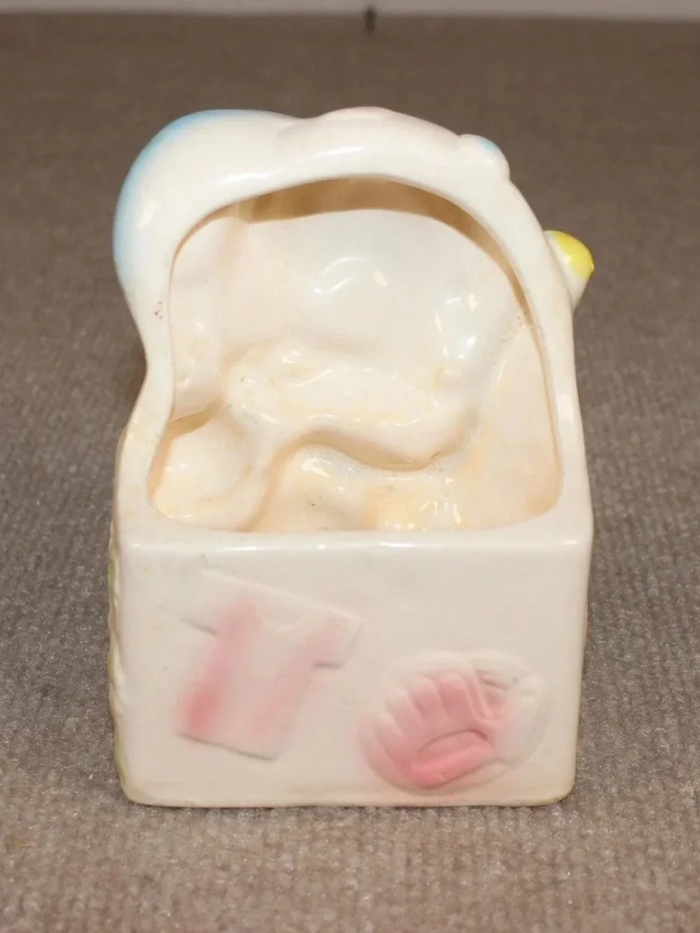 N/A charming ceramic