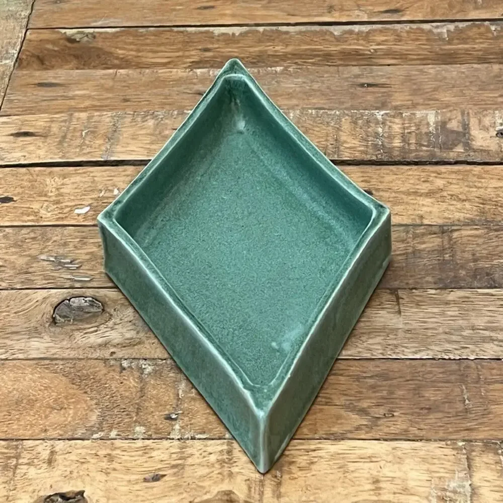 Art Studio Pottery Diamond Shaped Trinket Dish Emerald Green 10.5