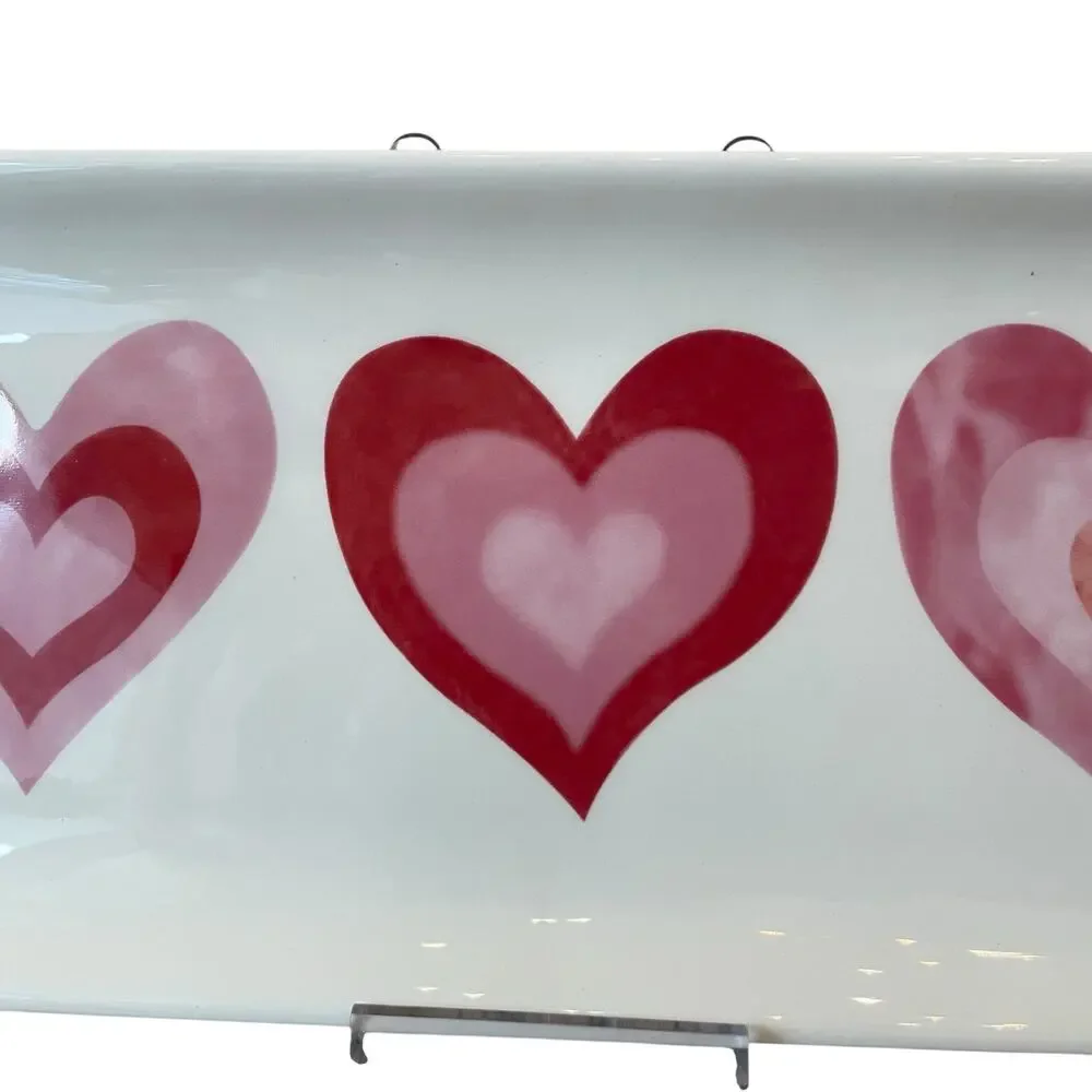 Maxcera hearts serving