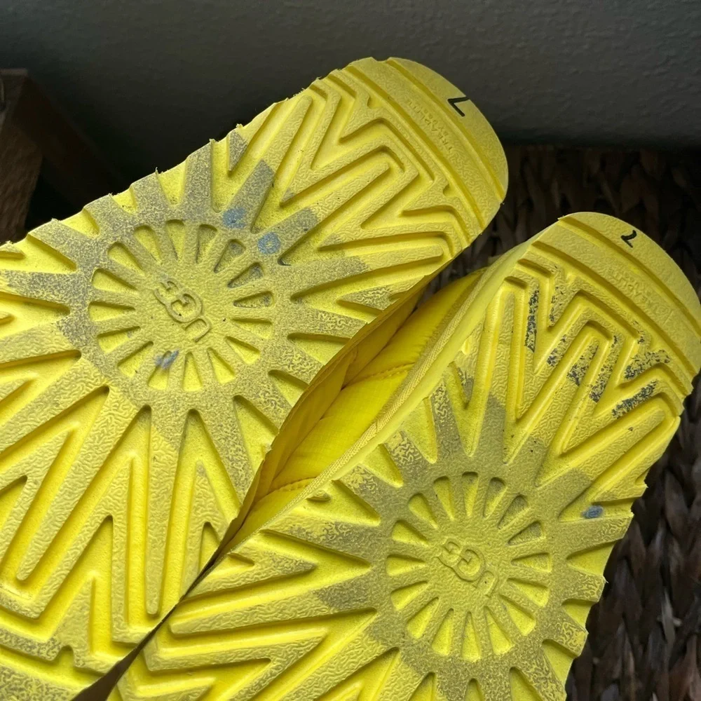 UGG tasman lta