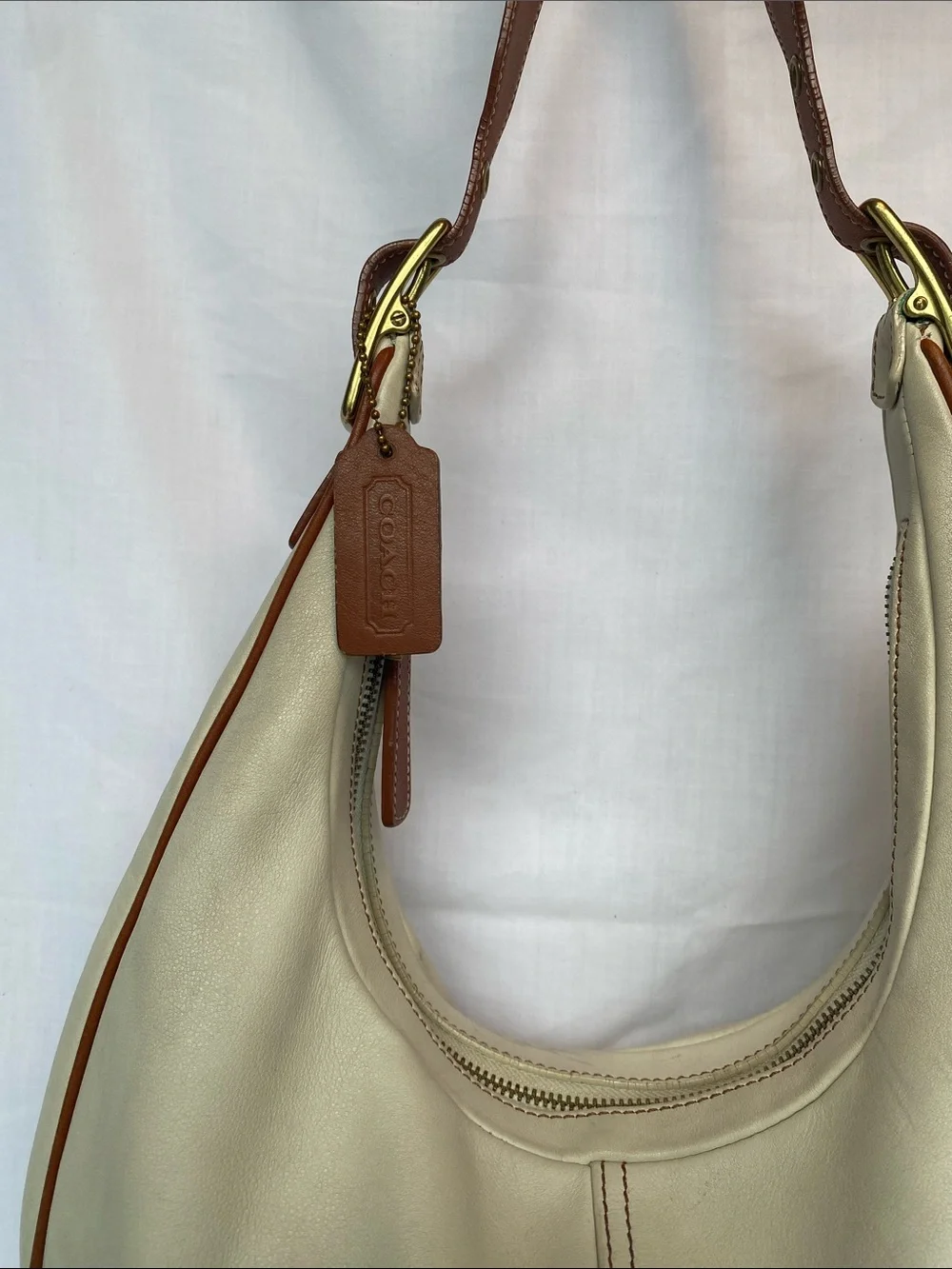 Coach classic hobo