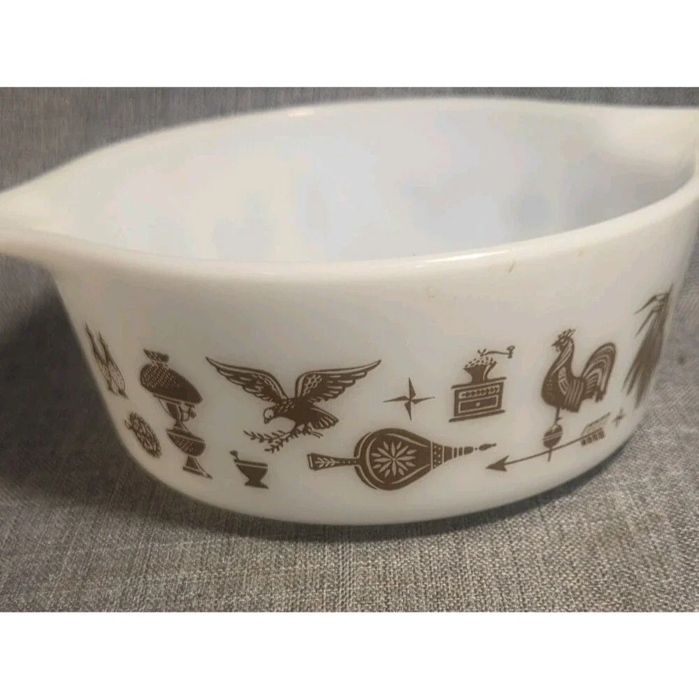 Pyrex good used