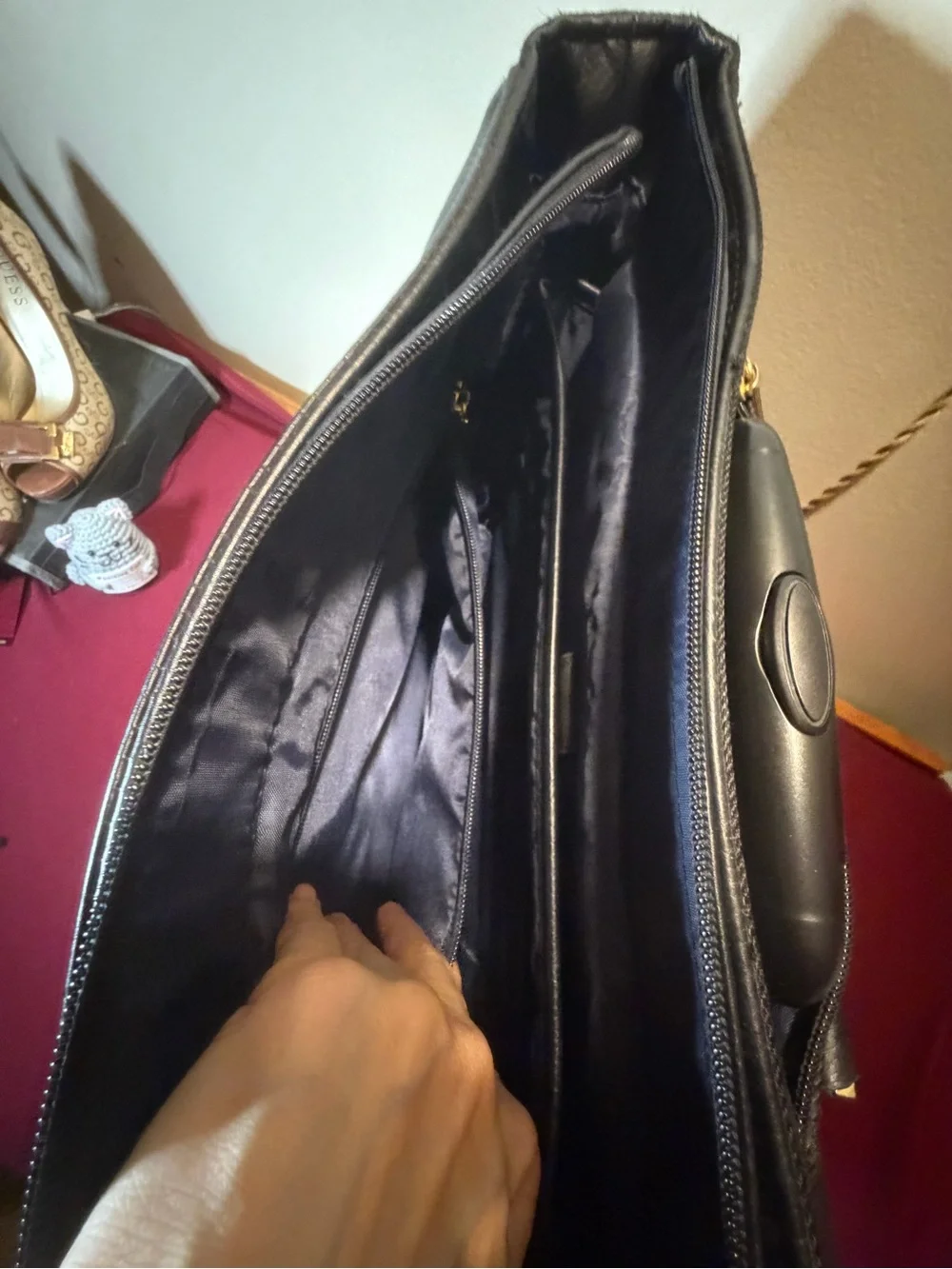 Kenneth Cole Reaction structured briefcase