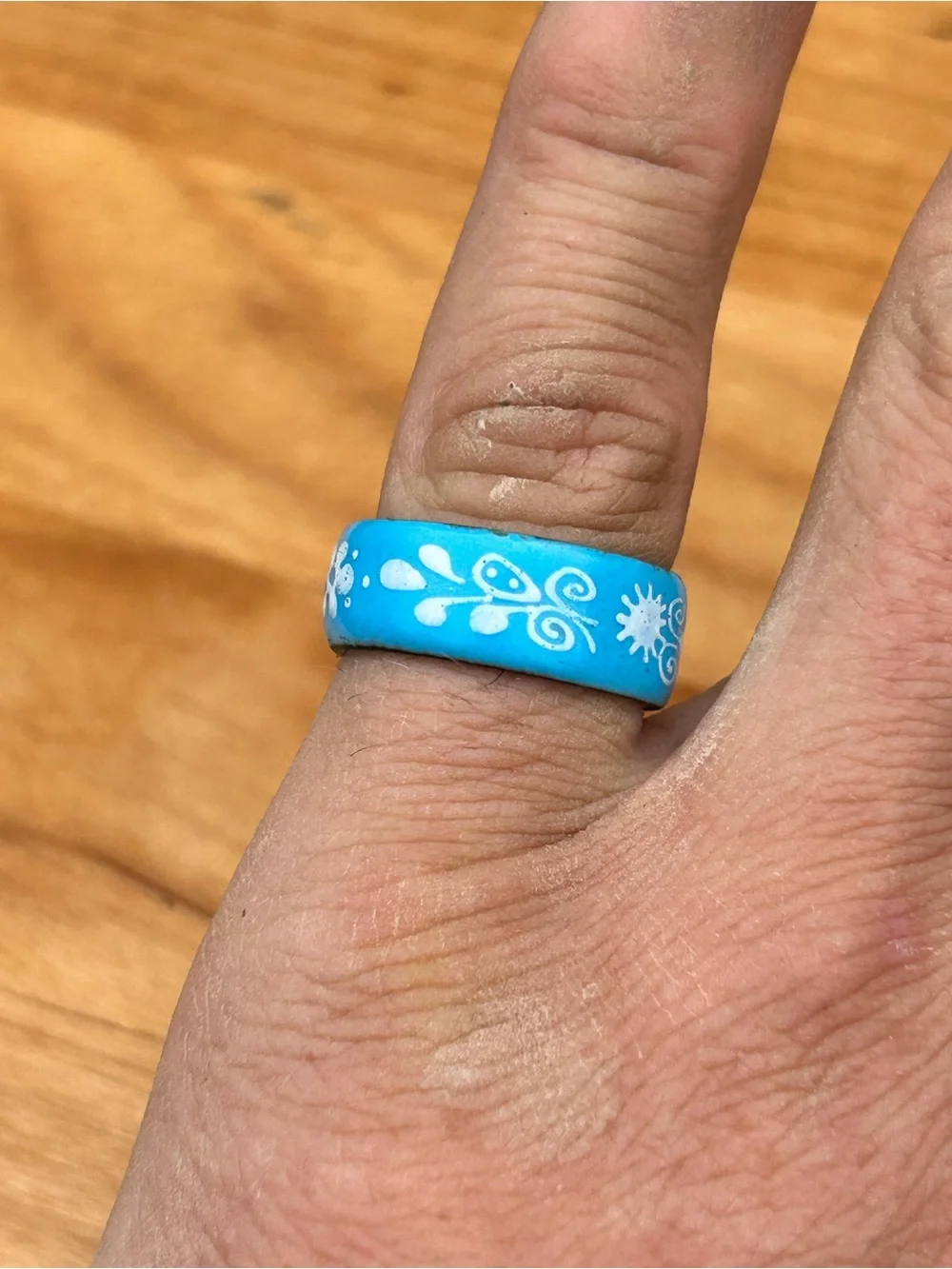 N/A lightweight features hand