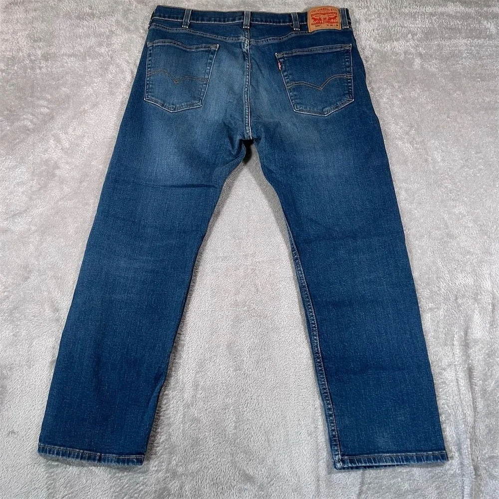 Levis levi men