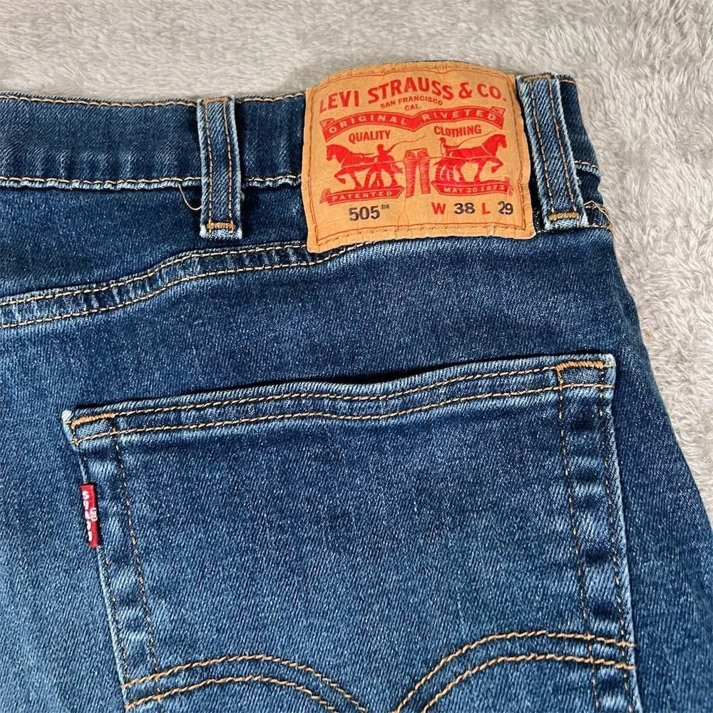 Levis levi men