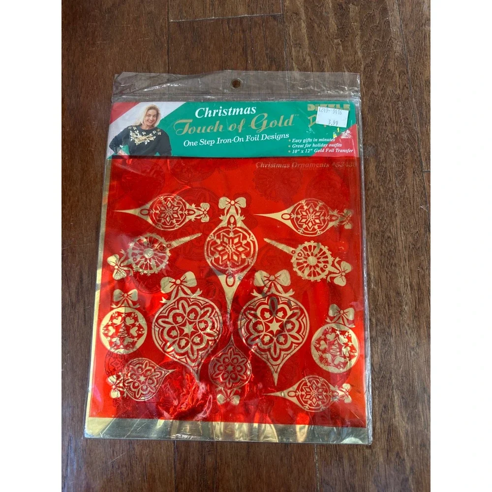 Dazzle Dazzle‎ Christmas Touch of Gold One Step Iron On Foil Designs Ornaments
