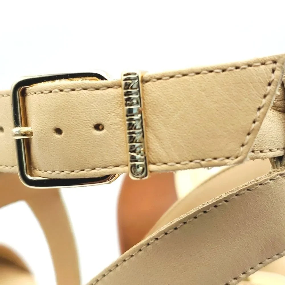 Gianni Bini see pics