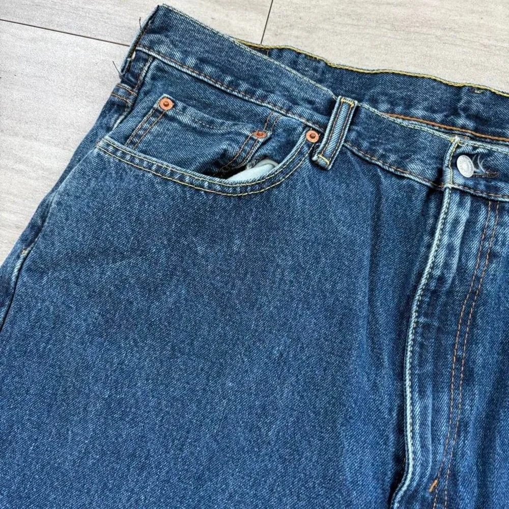 Levis levi 550