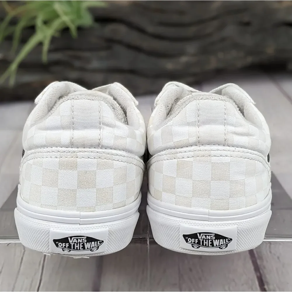 Vans lace up