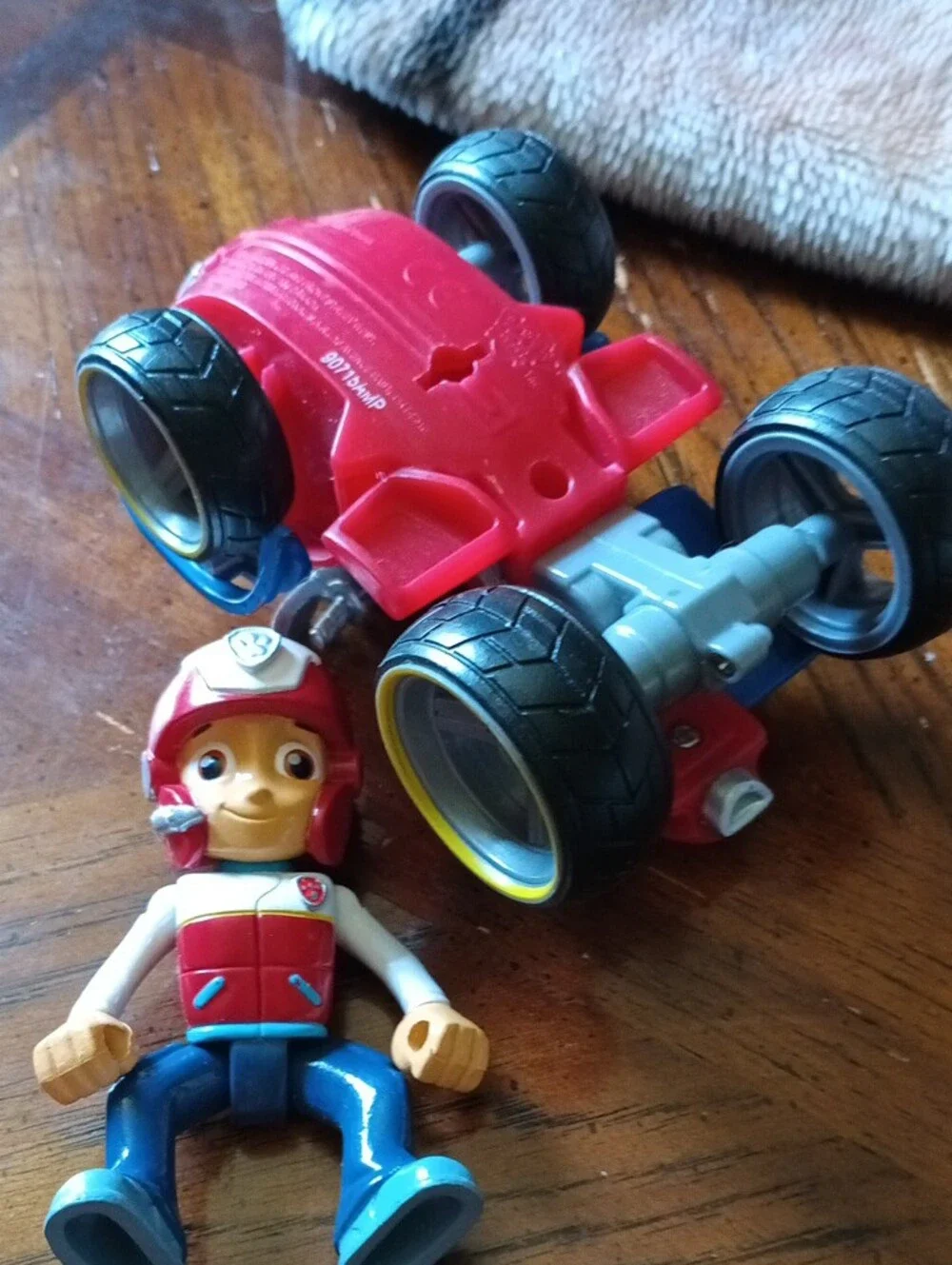 Paw Patrol ryder figure