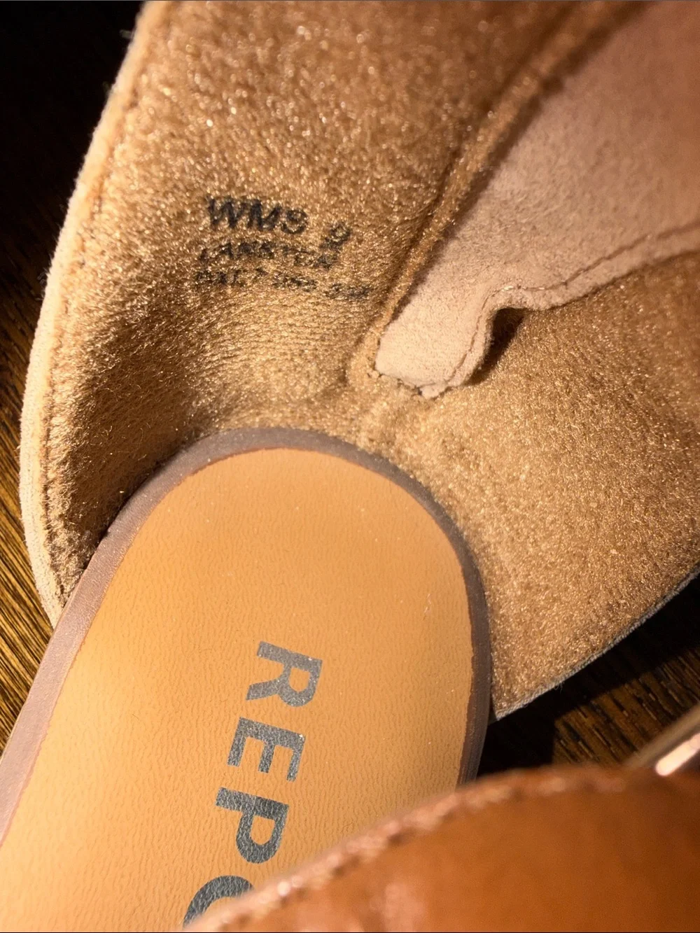 Report woven strap