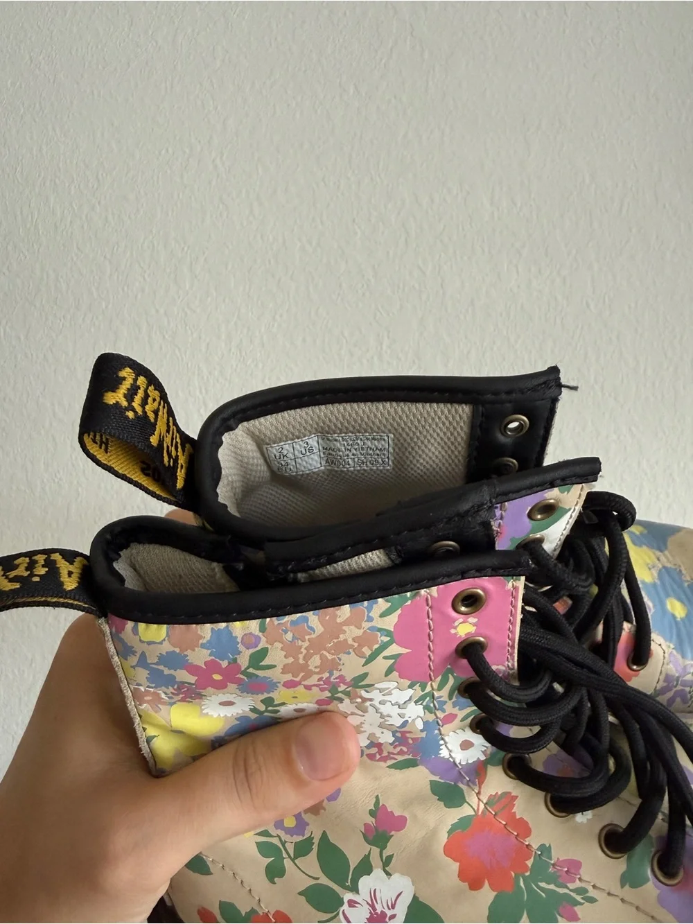 Dr. Martens size 3y